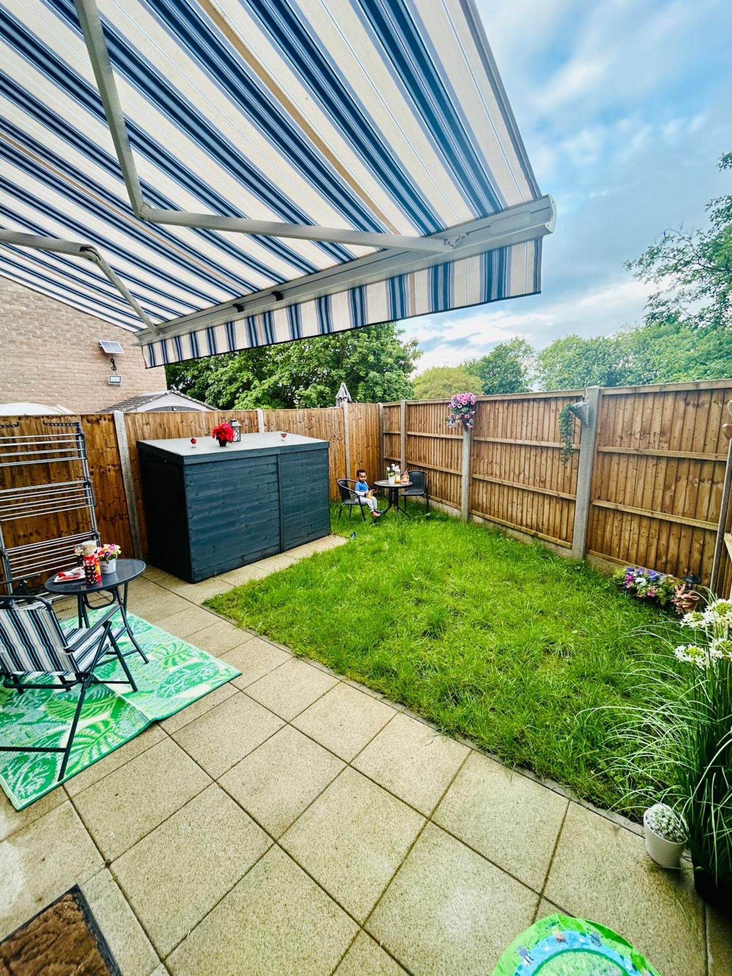 Comfortable Double & Single In Vibrant Hatfield Neighbourhood Homestay Hatfield (Hertfordshire)