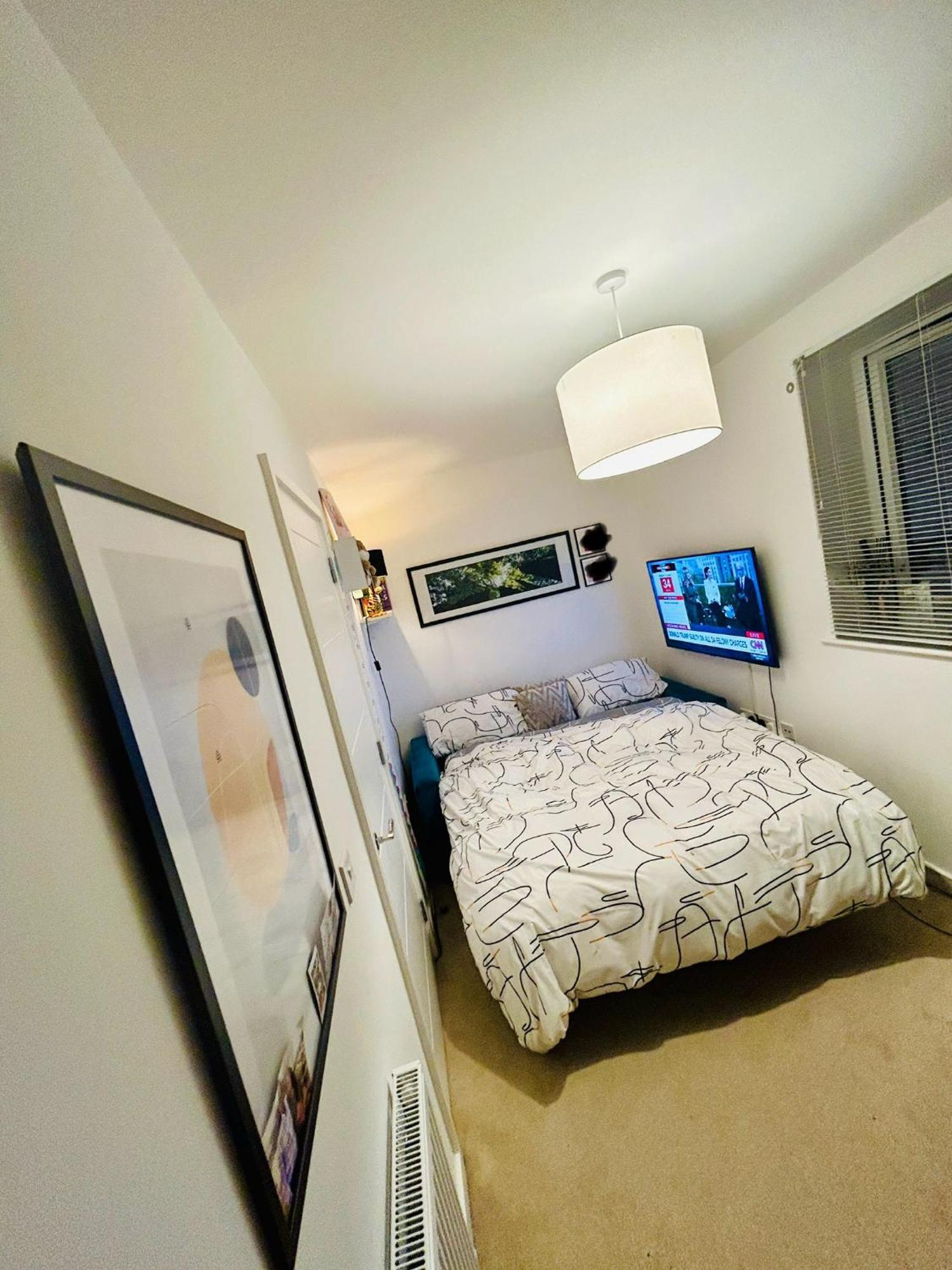Comfortable Double & Single In Vibrant Hatfield Neighbourhood Homestay Hatfield (Hertfordshire)